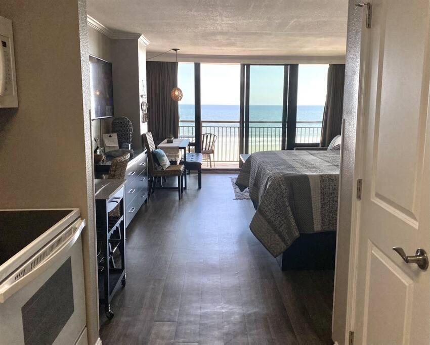 *Oceanfront Retreat*King Bed *Great Pools, Hot Tubs+++*O41 Villa Myrtle Beach Kültér fotó