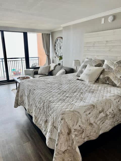*Oceanfront Retreat*King Bed *Great Pools, Hot Tubs+++*O41 Villa Myrtle Beach Kültér fotó