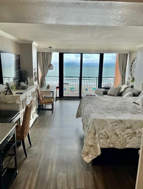 *Oceanfront Retreat*King Bed *Great Pools, Hot Tubs+++*O41 Villa Myrtle Beach Kültér fotó